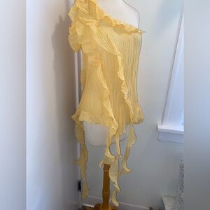 ZARA Yellow Ruffled Asymmetrical Pleated Top - Size L - NEW